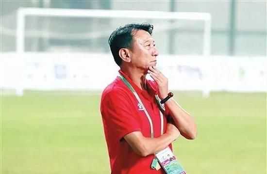 乱系列1之爱裸睡的丹丹